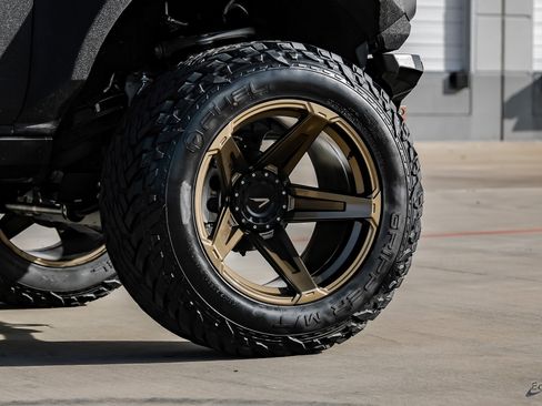 Used 2024 Ford Bronco Big Bend image 89