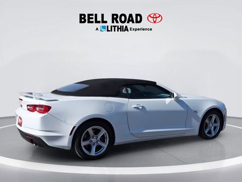 Used 2023 Chevrolet Camaro LT RWD image 8