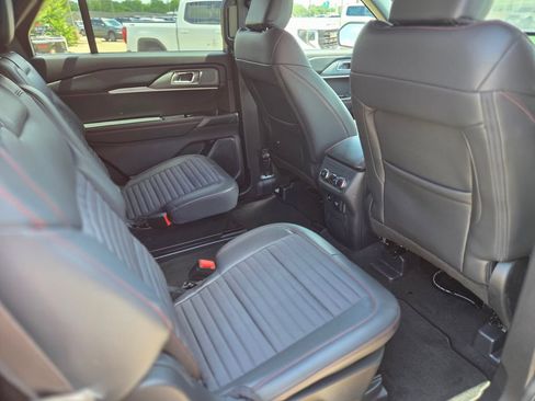 New 2026 Ford Explorer ST-Line w/ ST-Line Street Pack RWD image 11