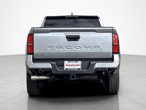 Certified 2025 Toyota Tacoma SR5 image 4
