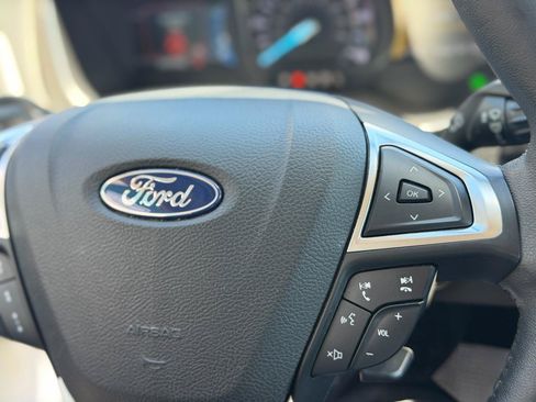 Used 2018 Ford Fusion SE w/ Equipment Group 602A FWD image 28