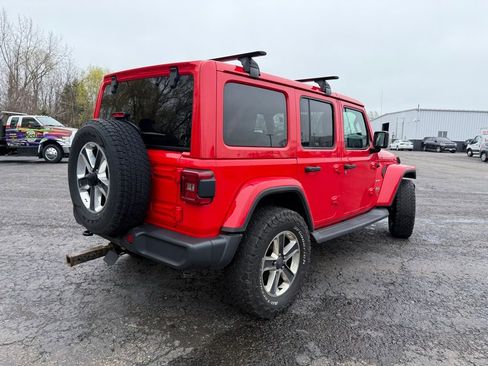 Used 2018 Jeep Wrangler Unlimited Sahara w/ Dual Top Group image 11