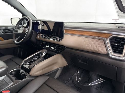 Used 2023 GMC Canyon Denali image 46