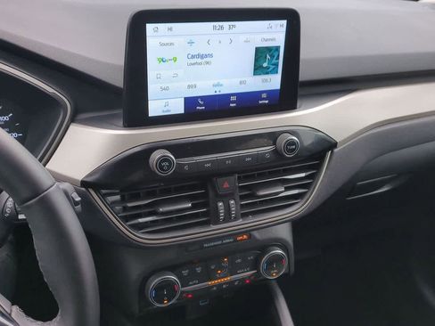 Used 2022 Ford Escape SE w/ Convenience Package image 26