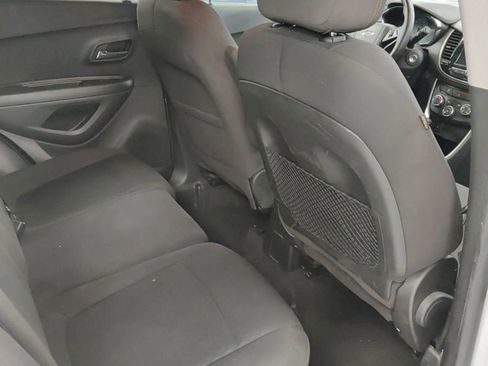 Used 2020 Chevrolet Trax LS w/ Tint and Cruise Package image 14