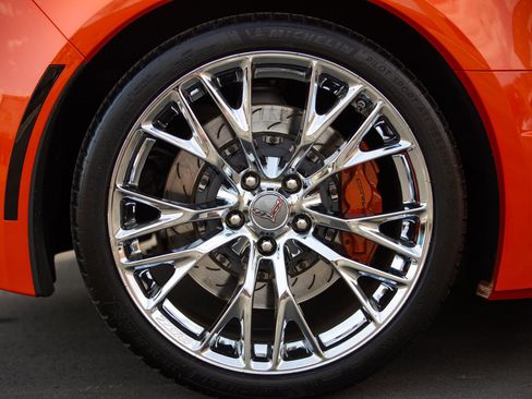 Used 2019 Chevrolet Corvette Z06 RWD image 38