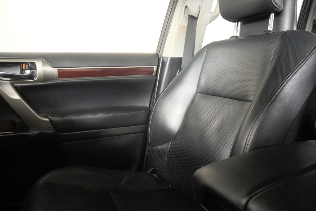 Used 2014 Lexus GX 460 Luxury AWD/4WD image 26