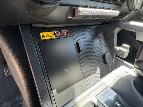 New 2025 Toyota Tacoma TRD Off-Road image 29