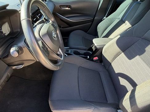 Used 2020 Toyota Corolla SE FWD image 18