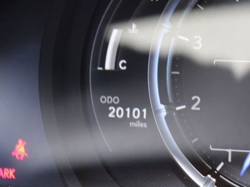 Used 2023 Lexus IS 350 F Sport RWD image 21