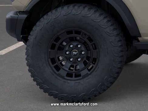 New 2026 Ford Bronco Badlands AWD/4WD image 21