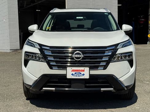Used 2024 Nissan Rogue Platinum w/ Platinum Premium Package AWD/4WD image 8