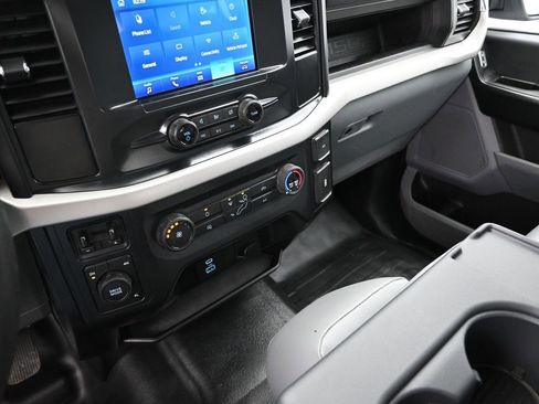 Certified 2022 Ford F150 XL w/ Trailer Tow Package image 22