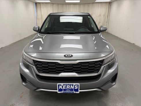 Used 2021 Kia Seltos LX AWD/4WD image 8