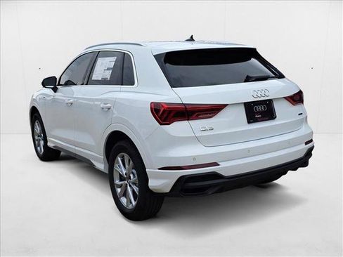 New 2025 Audi Q3 2.0T Premium w/ Convenience Package image 7