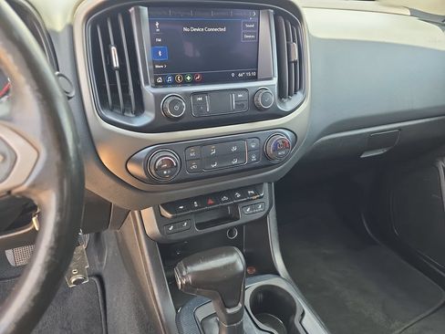 Used 2019 Chevrolet Colorado Z71 AWD/4WD image 20