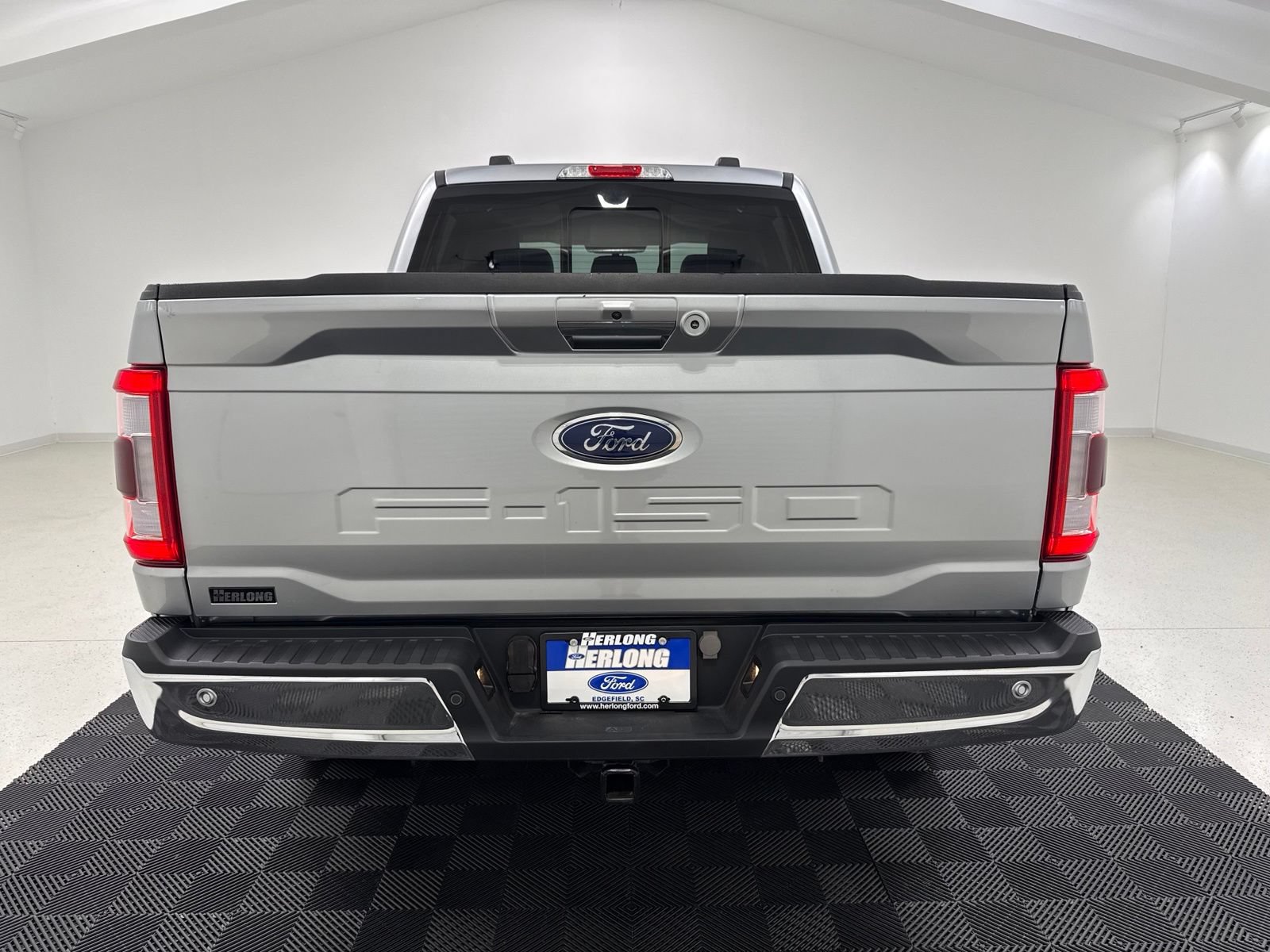 Used 2023 Ford F150 Lariat w/ Equipment Group 502A High AWD/4WD image 7