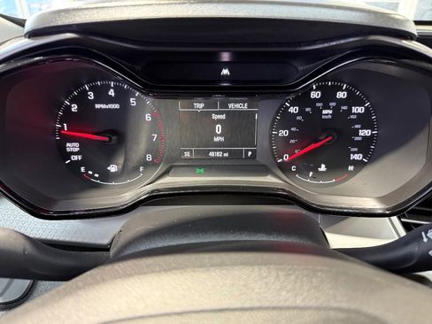 Used 2024 Chevrolet Trax LS w/ Driver Confidence Package FWD image 11