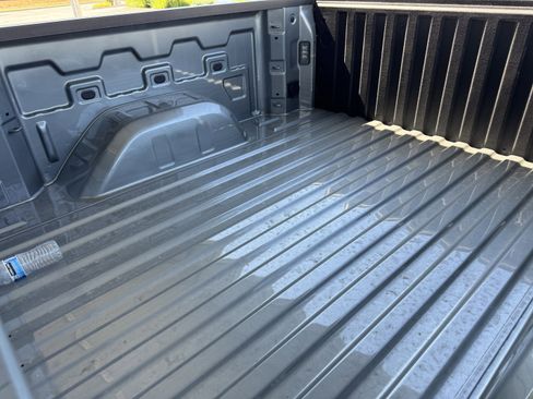 New 2026 Chevrolet Silverado 1500 LT image 18