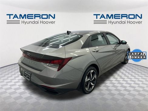 Used 2023 Hyundai Elantra SEL w/ Convenience Package image 5