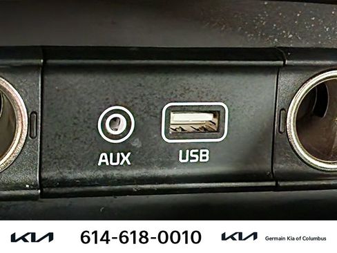 Used 2017 Kia Sorento EX image 31