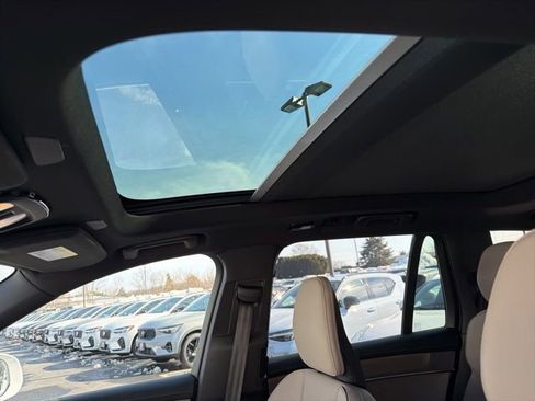 New 2026 Volvo XC90 B6 Plus w/ Protection Package image 12