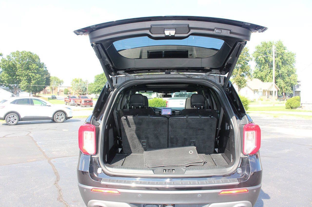 Used 2020 Ford Explorer Limited w/ Class III Trailer Tow Package AWD/4WD image 6