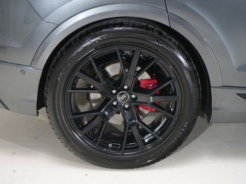 Used 2023 Audi Q8 Premium Plus w/ Premium Plus Package image 27