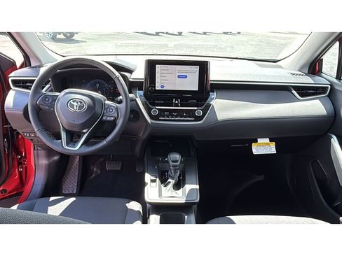 New 2026 Toyota Corolla Cross LE AWD/4WD image 32
