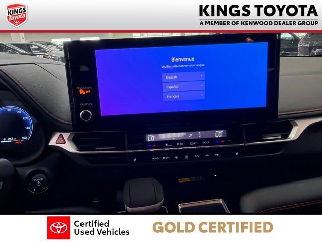 Used 2025 Toyota Sienna XSE AWD/4WD image 22