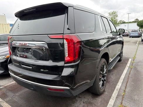 Used 2023 GMC Yukon SLT AWD/4WD image 5