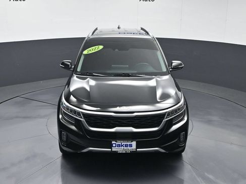 Certified 2022 Kia Seltos SX w/ Sunroof Package AWD/4WD image 51