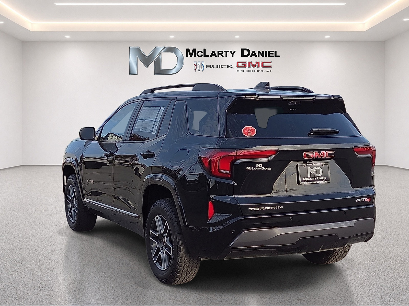 New 2027 GMC Terrain AT4 w/ Technology Package II AWD/4WD image 4