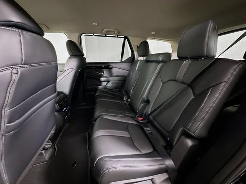 Used 2026 Honda Pilot EX-L image 4
