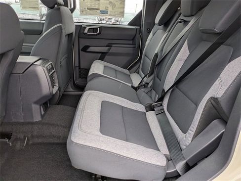 New 2025 Ford Bronco 4-Door image 27