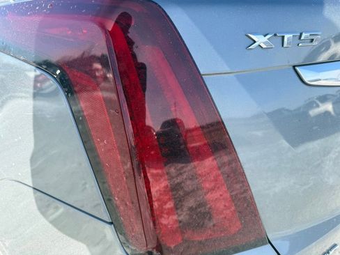 Certified 2023 Cadillac XT5 Premium Luxury image 10
