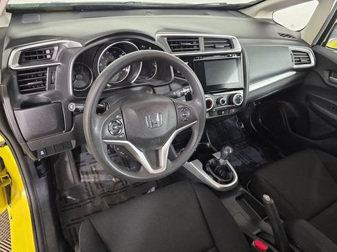 Used 2015 Honda Fit EX image 19