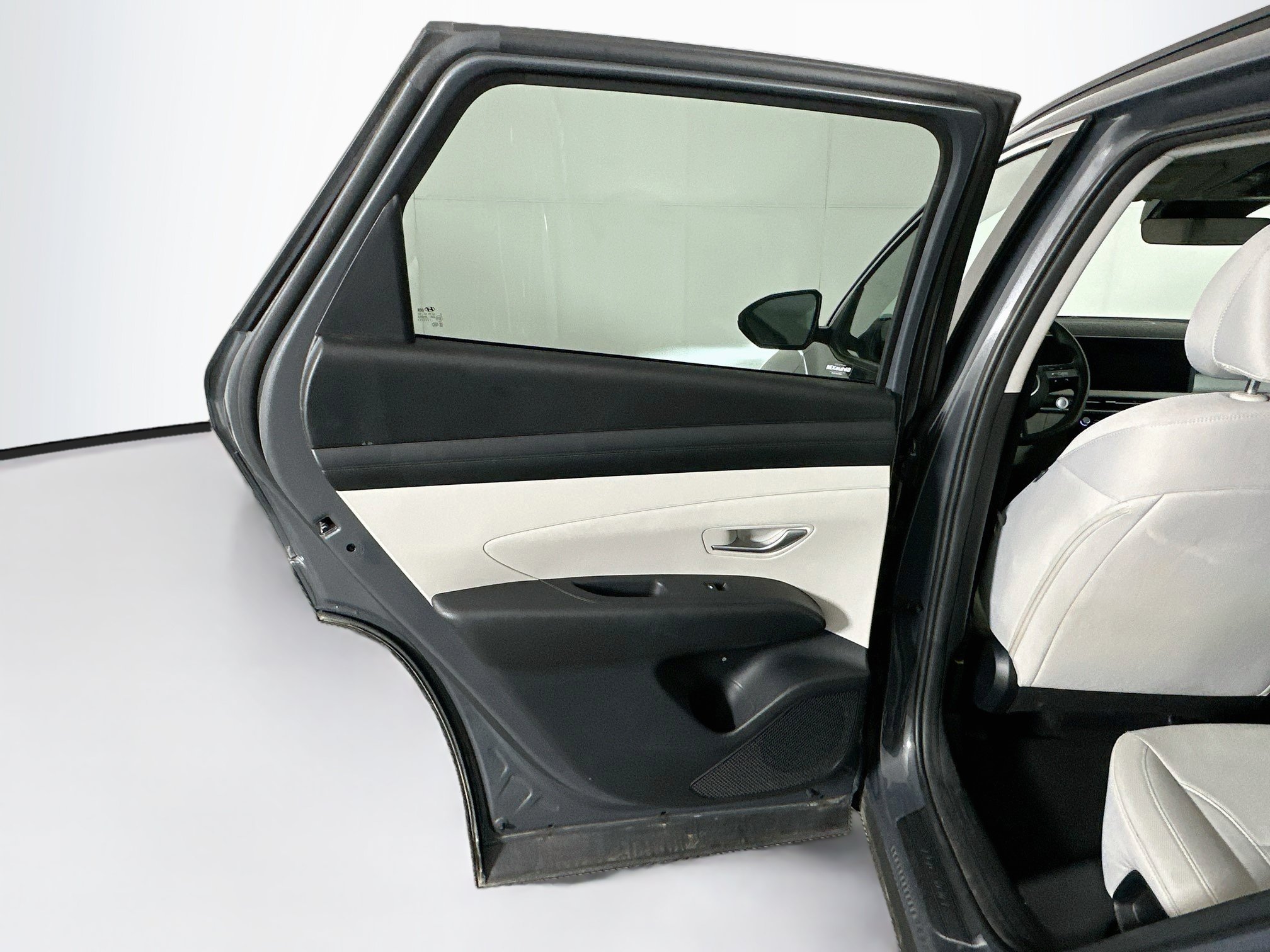 Used 2026 Hyundai Tucson SEL Plus FWD image 25
