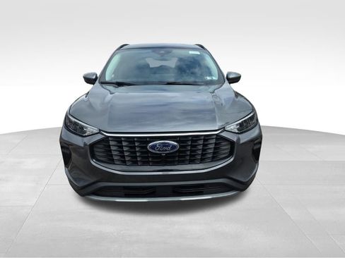 Used 2023 Ford Escape Active w/ Tech Pack #2 image 2