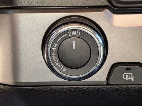 Used 2023 Toyota Tacoma SR AWD/4WD image 18