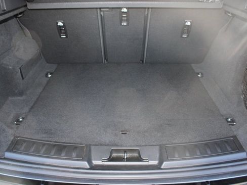 Used 2021 Land Rover Range Rover Evoque S image 7