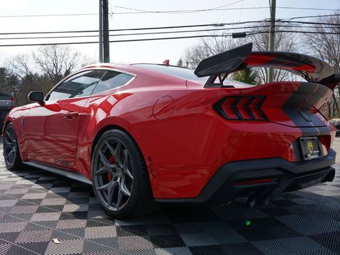 Used 2025 Ford Mustang GT Premium w/ GT Performance Package image 10