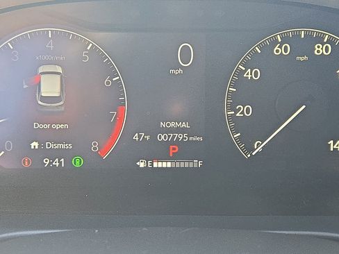 Certified 2025 Honda HR-V Sport image 21