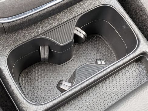 Used 2025 Honda CR-V EX-L image 28