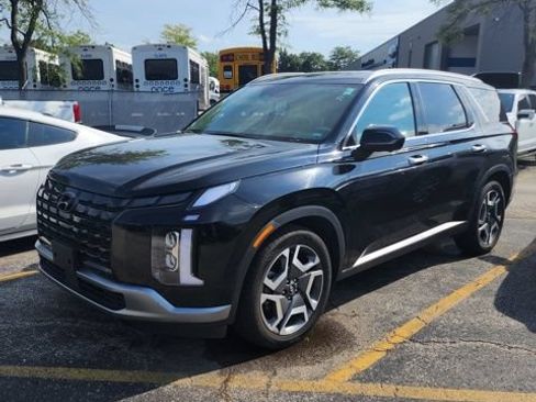 Used 2024 Hyundai Palisade Limited AWD/4WD image 1