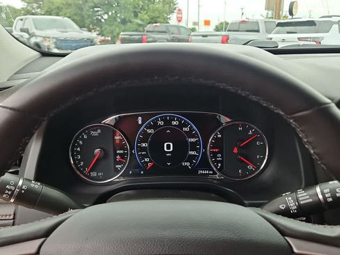 Used 2023 GMC Acadia AT4 w/ Technology Package AWD/4WD image 22