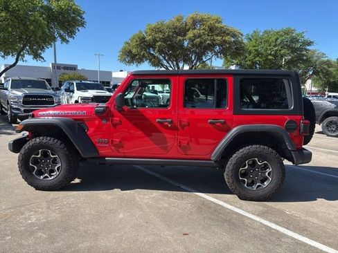 Used 2022 Jeep Wrangler Unlimited Rubicon 4xe w/ Cold Weather Group image 14