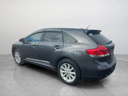 Used 2012 Toyota Venza LE image 4