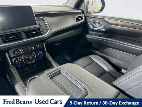 Certified 2023 Chevrolet Suburban Z71 w/ Luxury Package AWD/4WD image 27