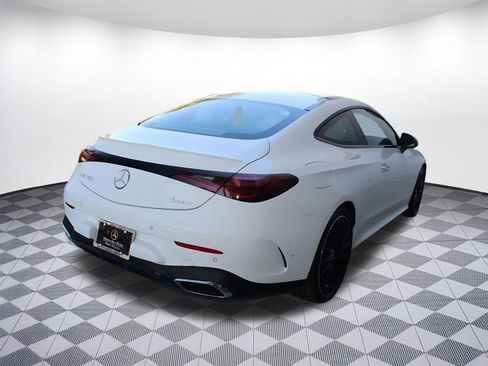 Used 2026 Mercedes-Benz CLE 300 4MATIC Coupe image 8